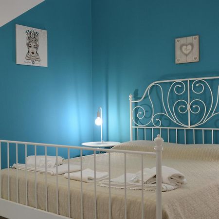 Teseo Siracusa In Ortigia Fuori Dalla Ztl Apartment Syracuse Ngoại thất bức ảnh